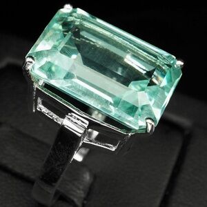 14CT Aquamarine silver ring. Brazilian Mined